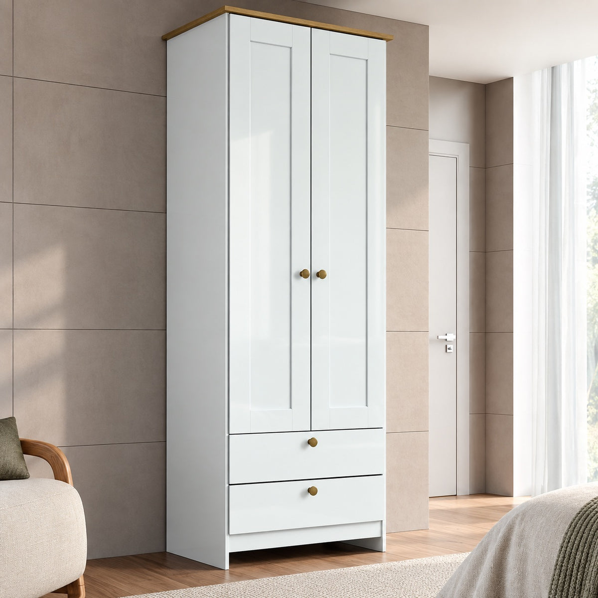 Ropero de dos puertas en dormitorio